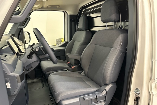 Kia PV5 Cargo vaihtoauto
