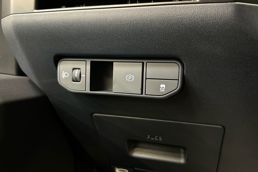 Kia PV5 Cargo vaihtoauto