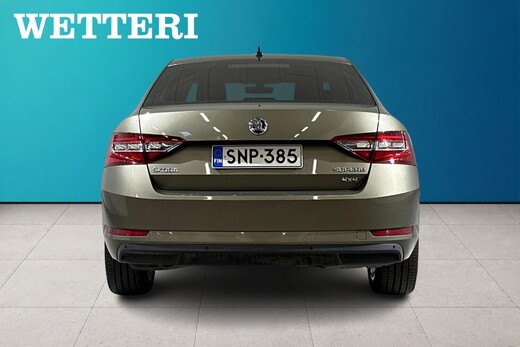 Skoda Superb vaihtoauto