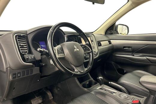 Mitsubishi Outlander vaihtoauto