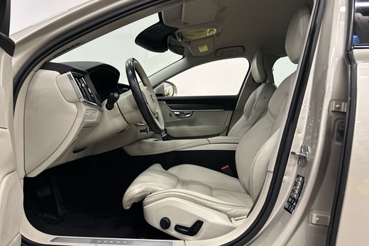 Volvo V90 Cross Country vaihtoauto