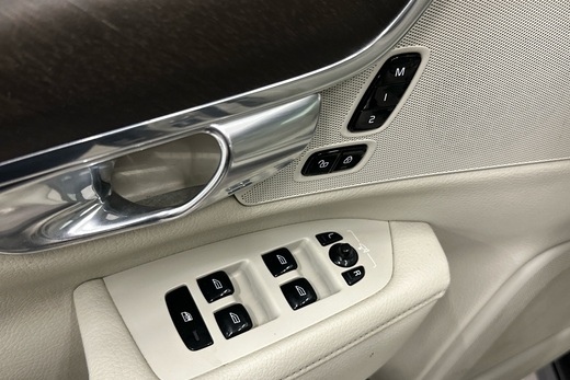 Volvo V90 Cross Country vaihtoauto