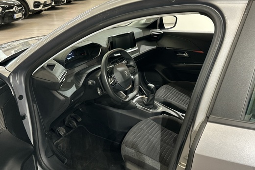 Peugeot 208 vaihtoauto