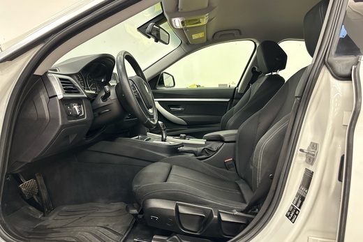 BMW 320 vaihtoauto