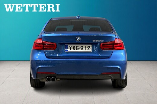 BMW 330 vaihtoauto