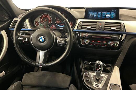 BMW 330 vaihtoauto
