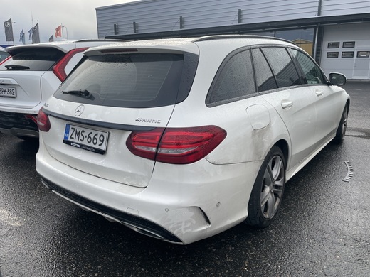 Mercedes-Benz C vaihtoauto