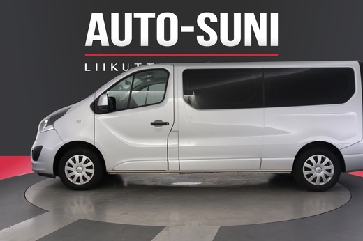 Opel Vivaro vaihtoauto