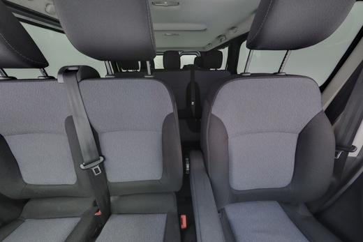 Opel Vivaro vaihtoauto