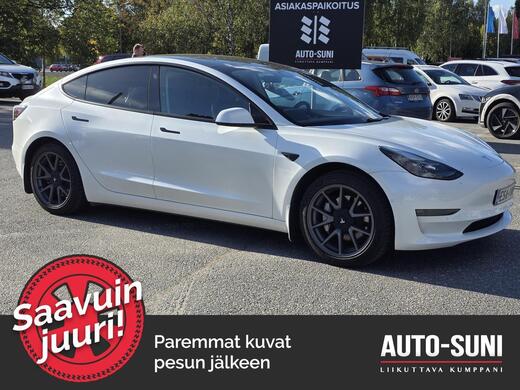 Tesla Model 3 vaihtoauto