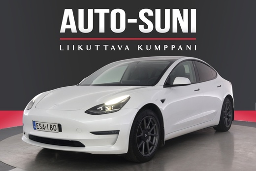 Tesla Model 3 vaihtoauto