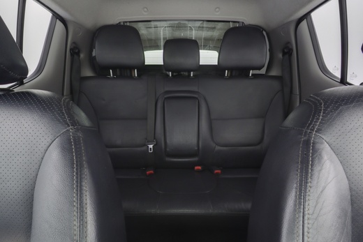 Mitsubishi L200 vaihtoauto