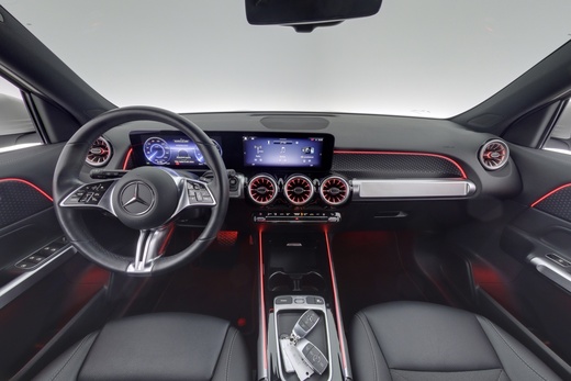 Mercedes-Benz EQB vaihtoauto