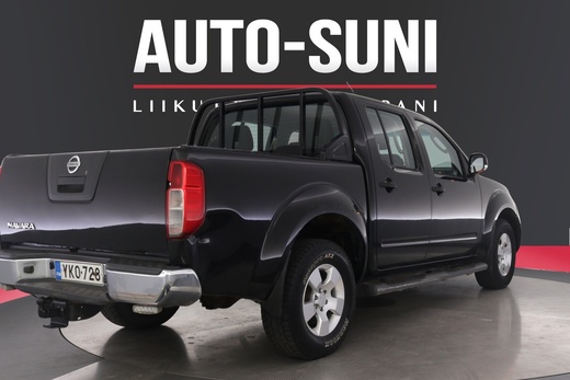 Nissan Navara vaihtoauto