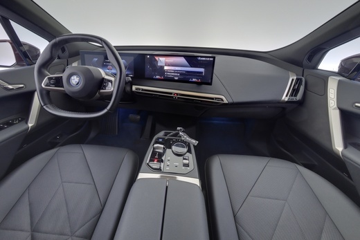 BMW iX vaihtoauto