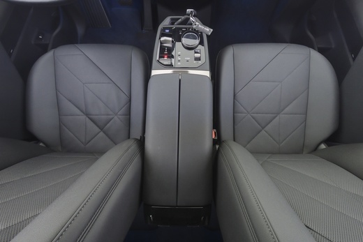 BMW iX vaihtoauto