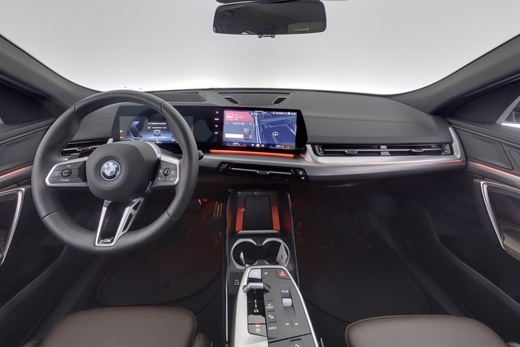 BMW iX2 vaihtoauto