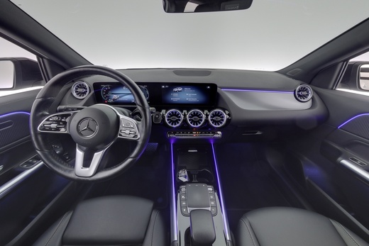 Mercedes-Benz EQA vaihtoauto
