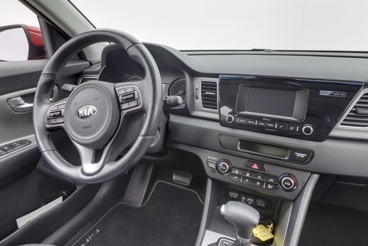 Kia Niro vaihtoauto