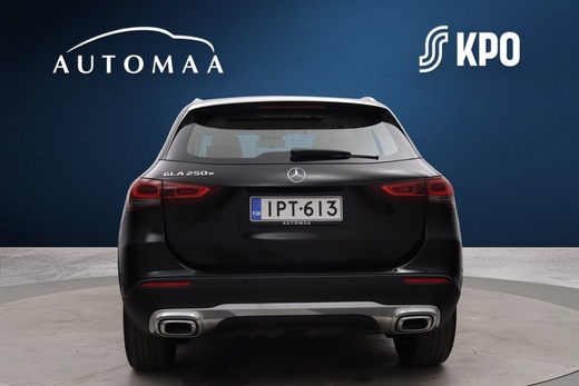 Mercedes-Benz GLA vaihtoauto