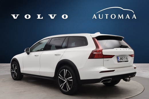 Volvo V60 Cross Country vaihtoauto