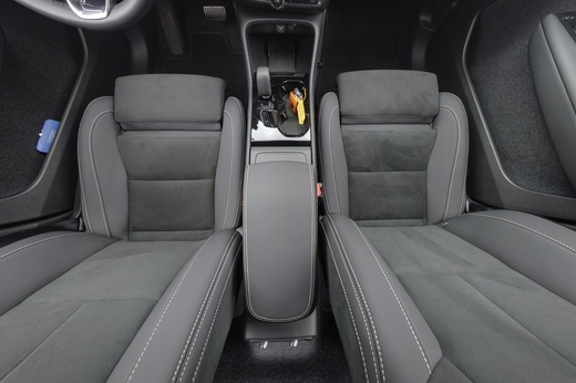 Volvo EX40 vaihtoauto