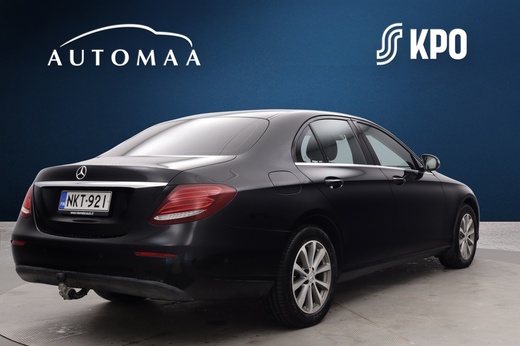Mercedes-Benz E vaihtoauto