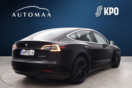 Tesla Model 3 vaihtoauto
