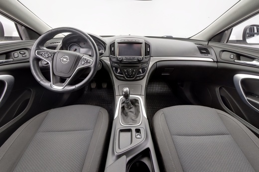 Opel Insignia vaihtoauto