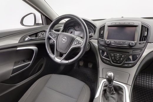 Opel Insignia vaihtoauto