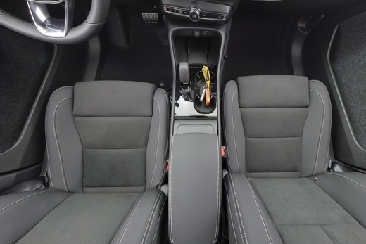 Volvo EX40 vaihtoauto