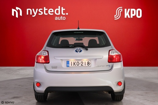 Toyota Auris vaihtoauto