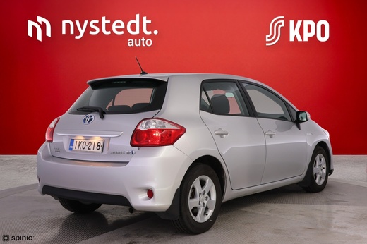 Toyota Auris vaihtoauto