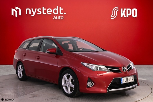 Toyota Auris vaihtoauto