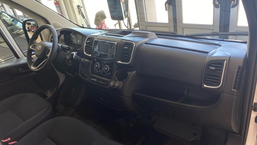Toyota Proace MAX vaihtoauto