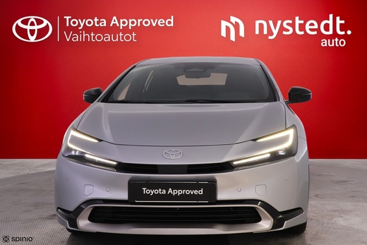 Toyota Prius Plug-in vaihtoauto