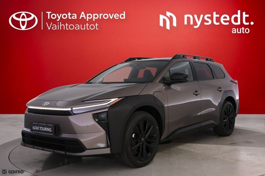 Toyota bZ4X Touring vaihtoauto
