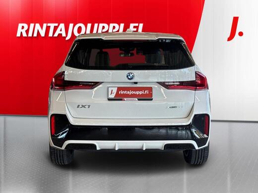 BMW iX1 vaihtoauto