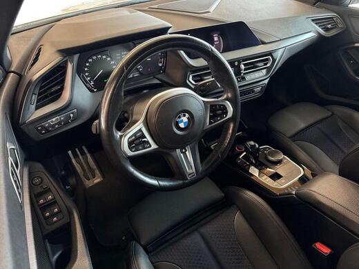 BMW 218 vaihtoauto