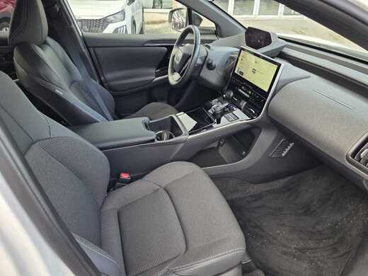 Toyota bZ4X vaihtoauto