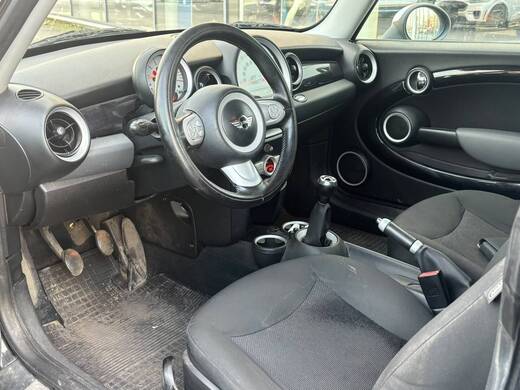 Mini Cooper vaihtoauto