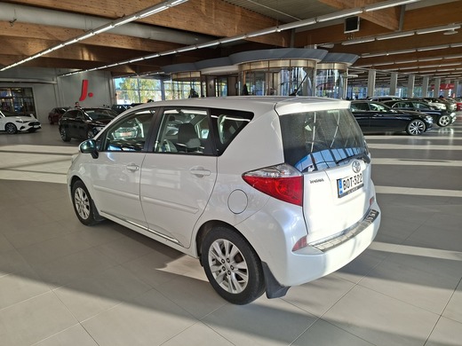 Toyota Verso-S vaihtoauto