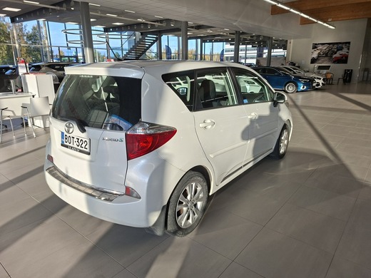 Toyota Verso-S vaihtoauto