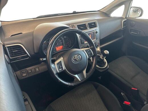 Toyota Verso-S vaihtoauto