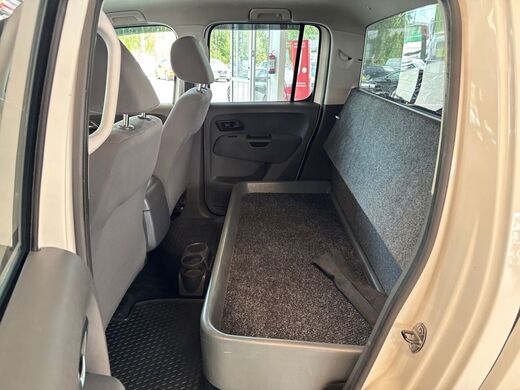 Volkswagen Amarok vaihtoauto
