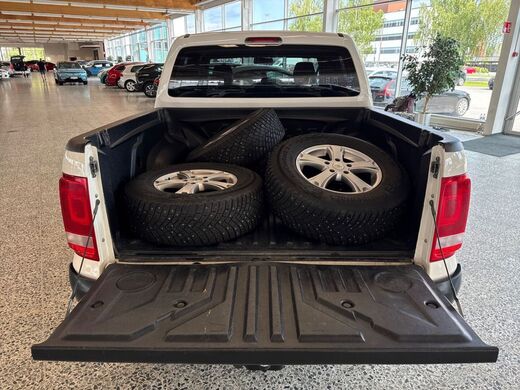 Volkswagen Amarok vaihtoauto