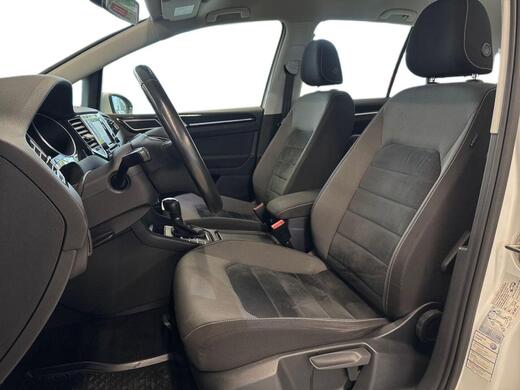 Volkswagen Golf Sportsvan vaihtoauto