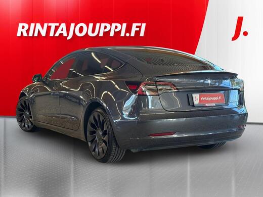 Tesla Model 3 vaihtoauto