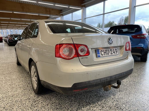 Volkswagen Jetta vaihtoauto