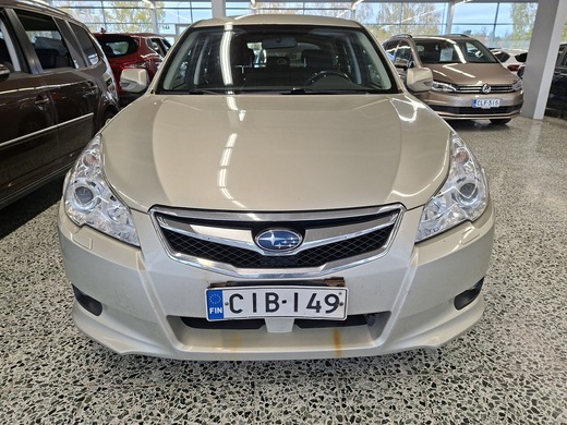 Subaru Legacy vaihtoauto